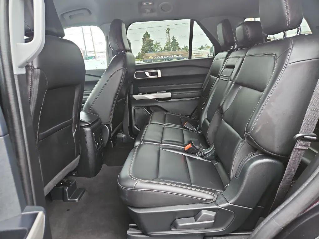 used 2024 Ford Explorer car, priced at $27,972