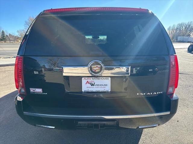 used 2014 Cadillac Escalade ESV car, priced at $22,498