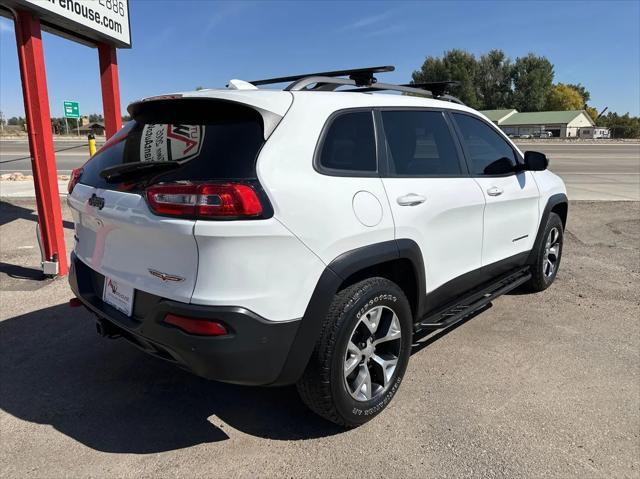 used 2017 Jeep Cherokee car, priced at $19,498