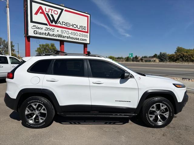 used 2017 Jeep Cherokee car, priced at $19,498