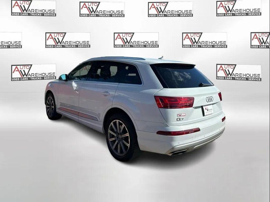 used 2019 Audi Q7 car, priced at $23,598
