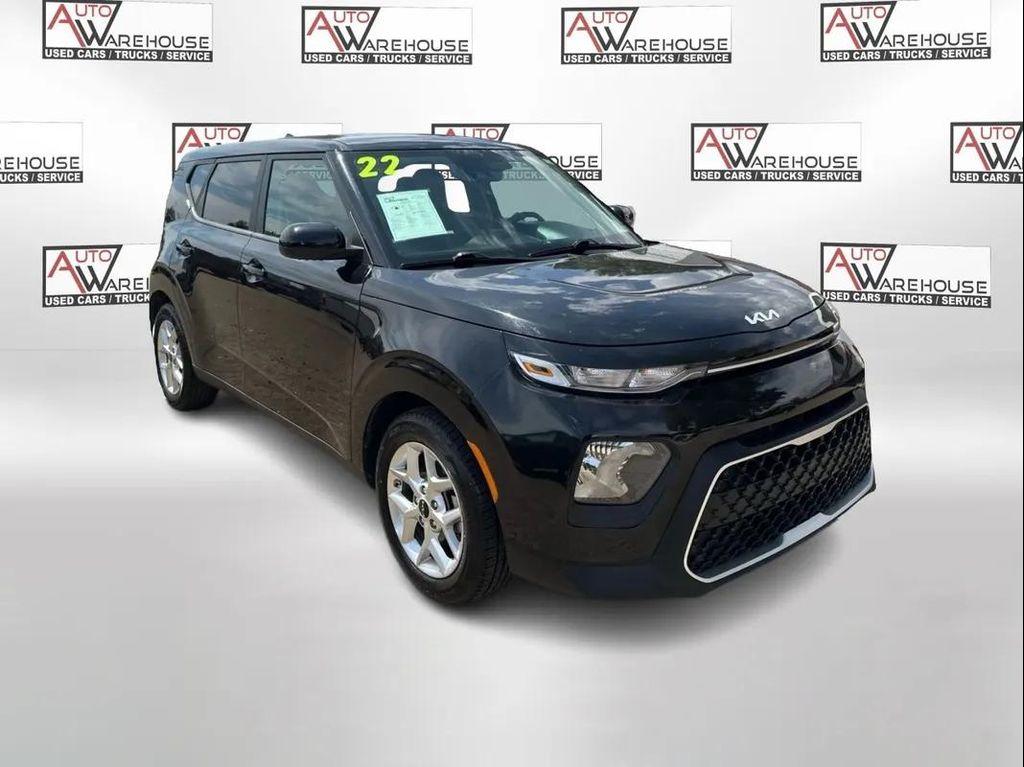 used 2022 Kia Soul car, priced at $14,998