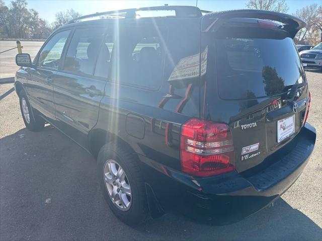 used 2003 Toyota Highlander car, priced at $4,999