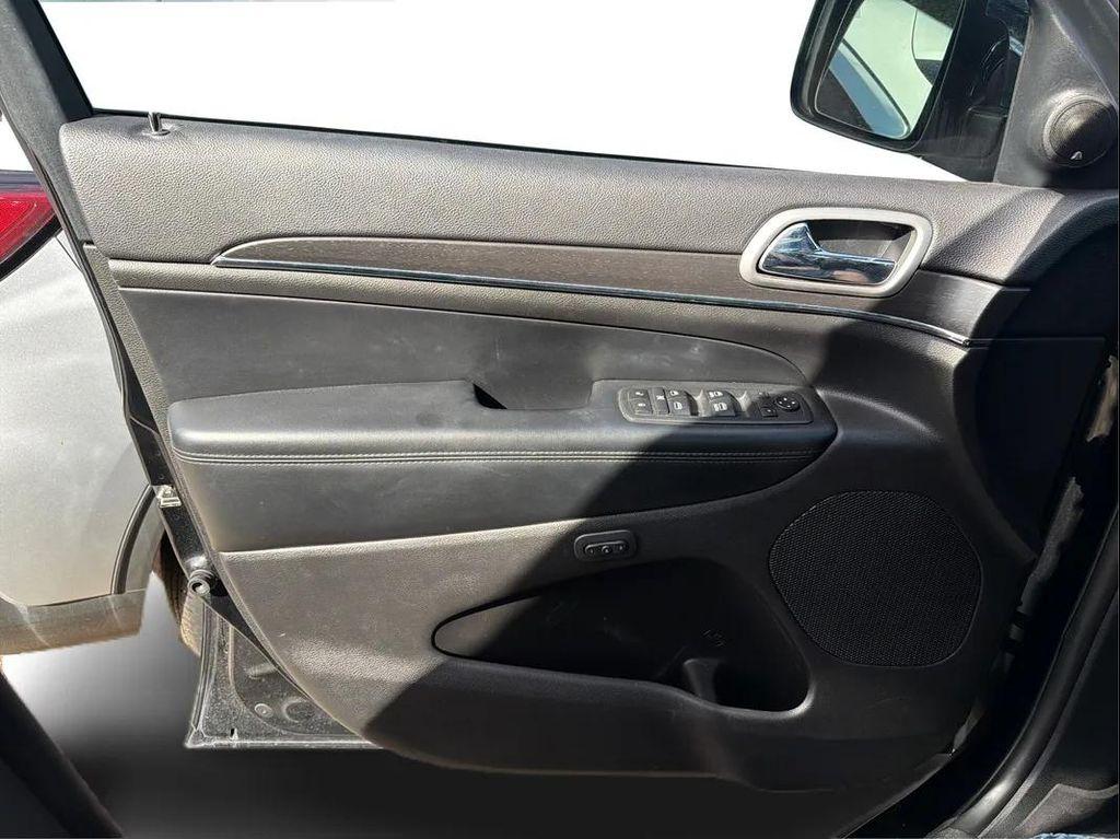 used 2018 Jeep Grand Cherokee car, priced at $20,498