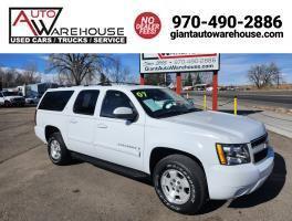 used 2007 Chevrolet Suburban car, priced at $10,998