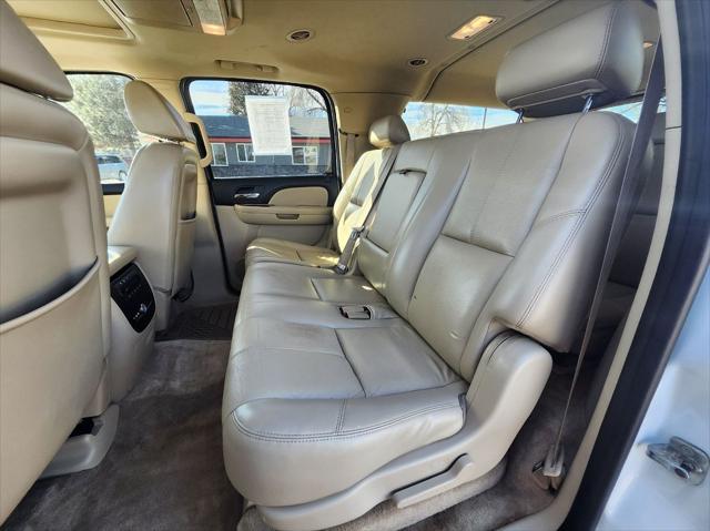 used 2007 Chevrolet Suburban car, priced at $10,998