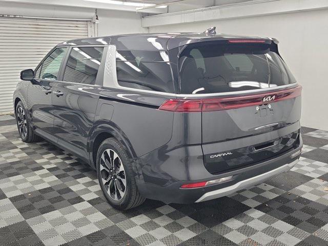 used 2024 Kia Carnival car, priced at $35,990