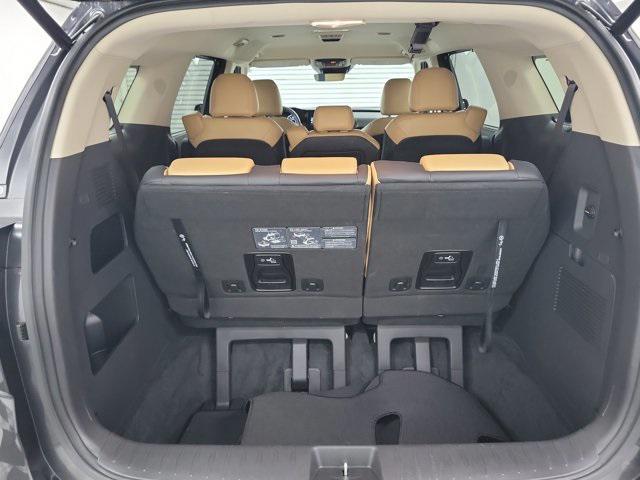 used 2024 Kia Carnival car, priced at $35,990