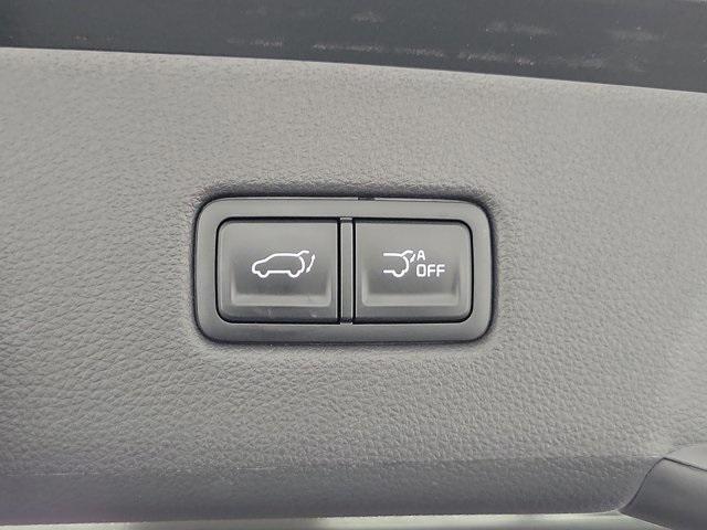 used 2024 Kia Carnival car, priced at $35,990