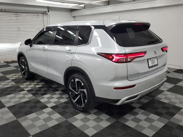 used 2022 Mitsubishi Outlander car, priced at $21,990