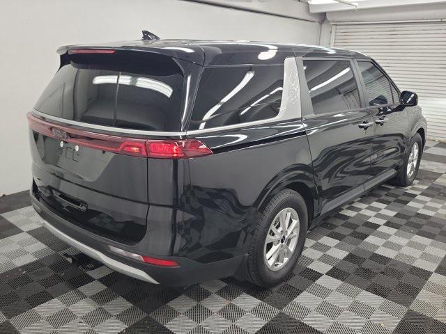 used 2023 Kia Carnival car, priced at $29,990