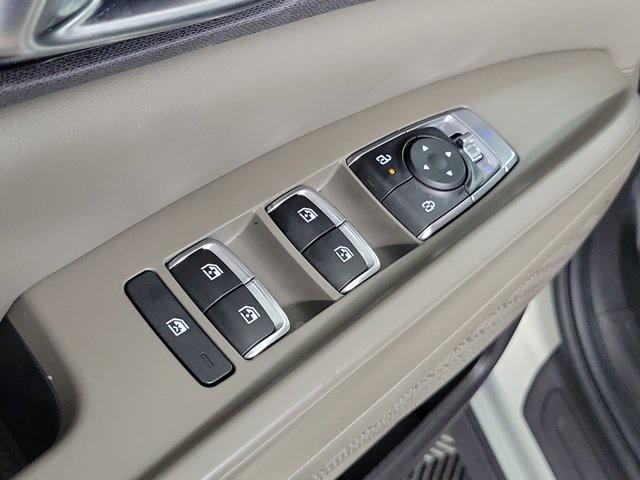 used 2025 Kia Carnival car, priced at $39,490