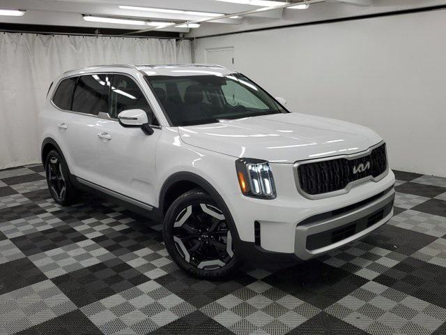 used 2023 Kia Telluride car, priced at $39,990