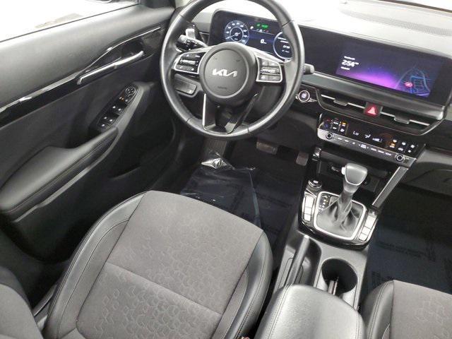 used 2024 Kia Seltos car, priced at $25,290