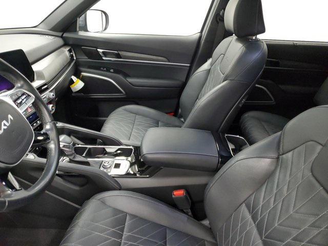 used 2024 Kia Telluride car, priced at $41,990