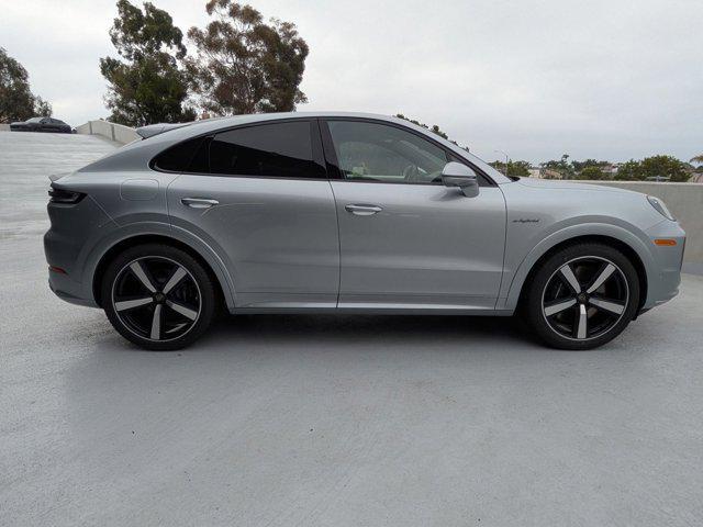 new 2025 Porsche Cayenne car, priced at $192,065