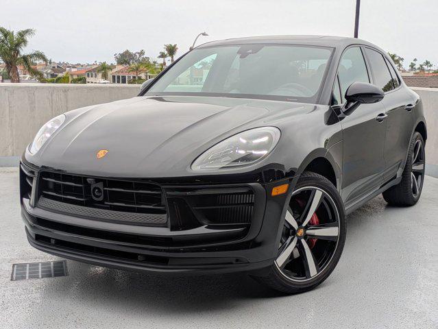 new 2025 Porsche Macan car, priced at $95,585