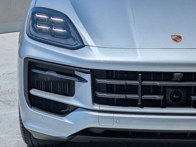 new 2025 Porsche Cayenne car, priced at $114,705