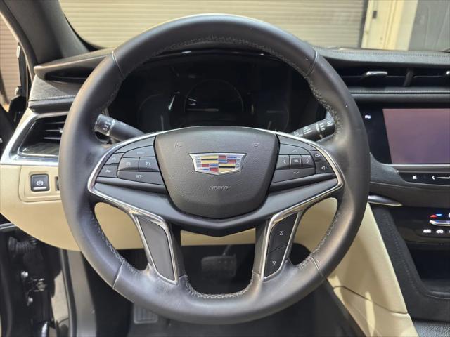 used 2018 Cadillac XT5 car, priced at $13,999