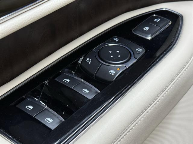 used 2019 Lincoln Navigator car, priced at $31,999