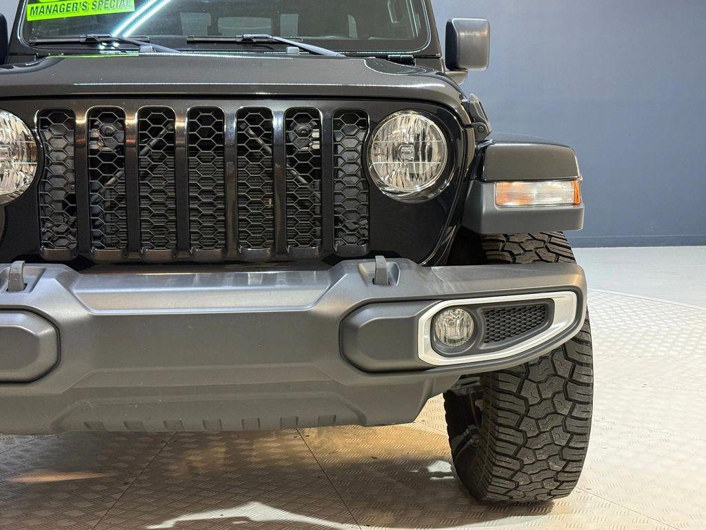 used 2022 Jeep Gladiator car, priced at $28,999