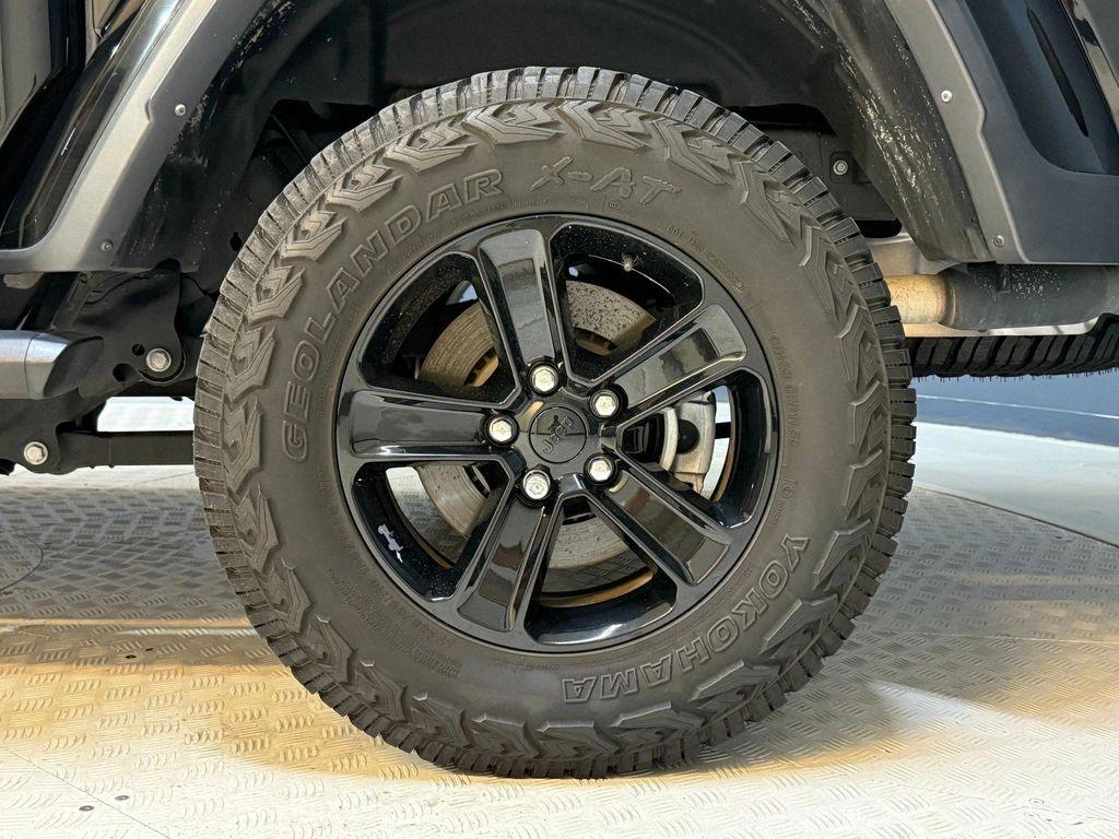 used 2022 Jeep Gladiator car, priced at $28,999