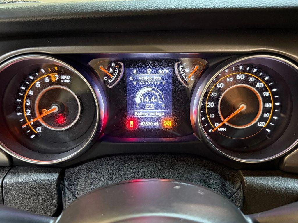 used 2022 Jeep Gladiator car, priced at $28,999