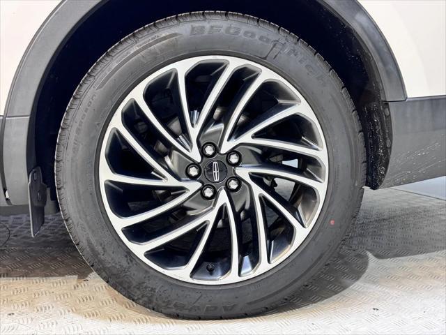 used 2019 Lincoln Nautilus car, priced at $24,899