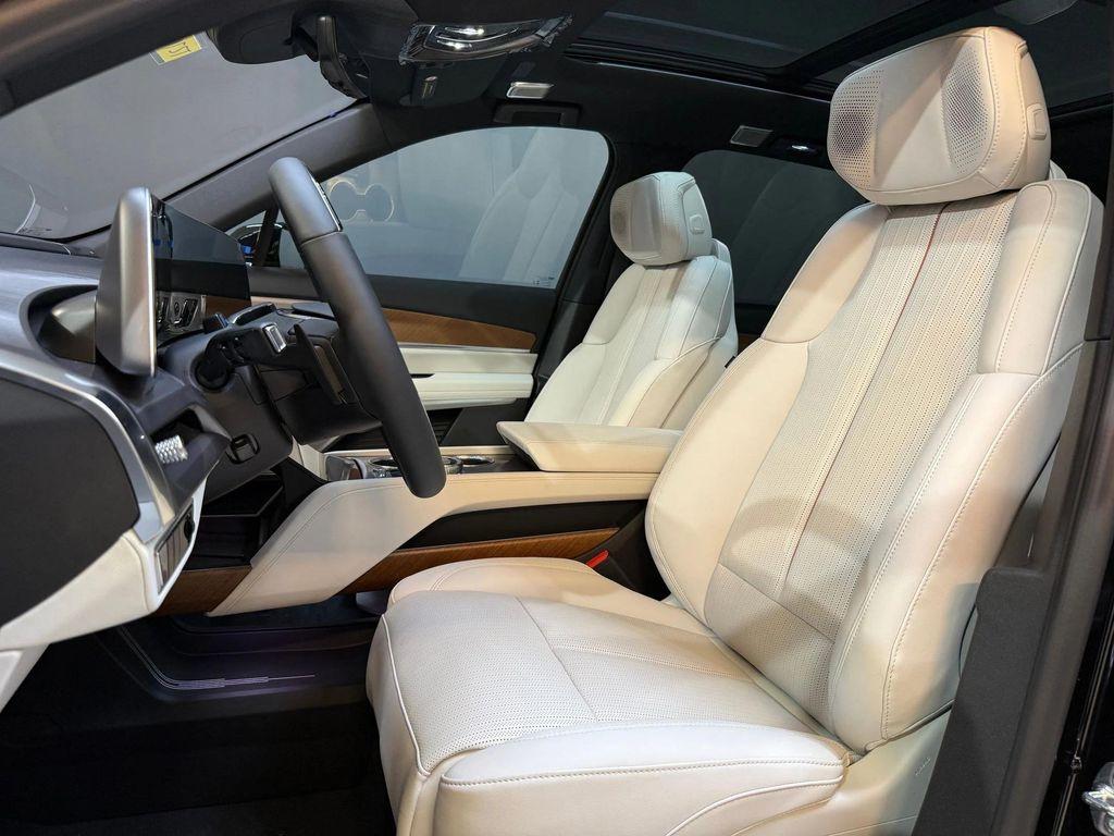 new 2026 Cadillac VISTIQ car, priced at $81,015