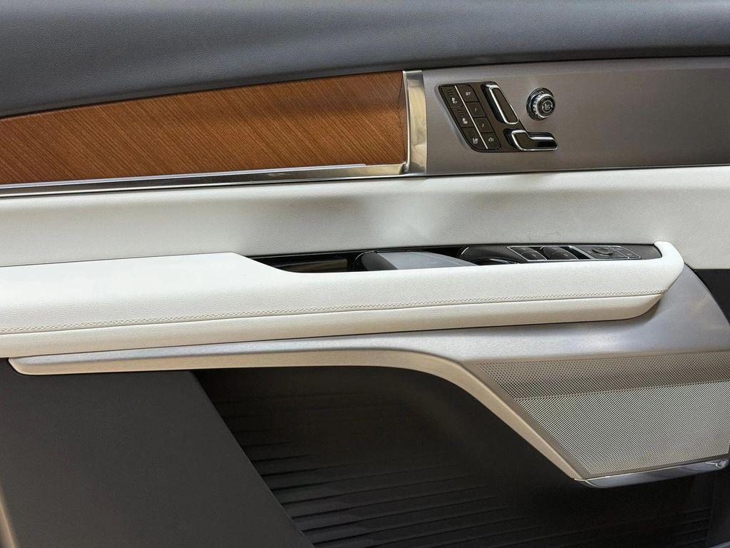 new 2026 Cadillac VISTIQ car, priced at $81,015