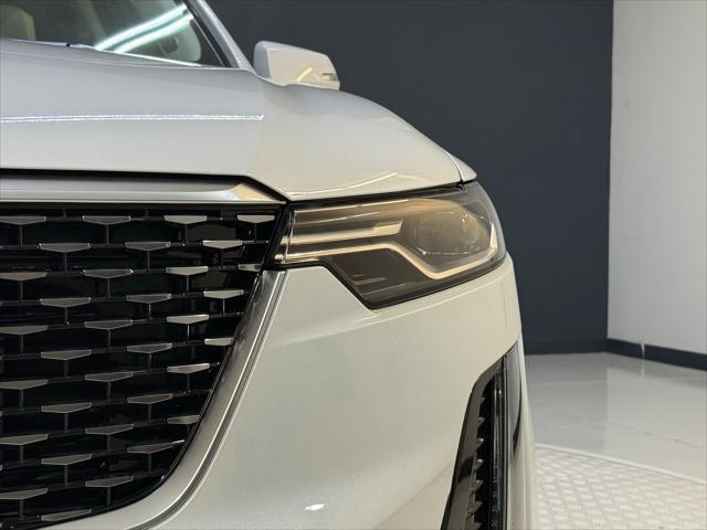 new 2025 Cadillac XT6 car, priced at $62,860