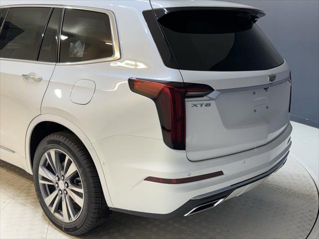 new 2025 Cadillac XT6 car, priced at $62,860