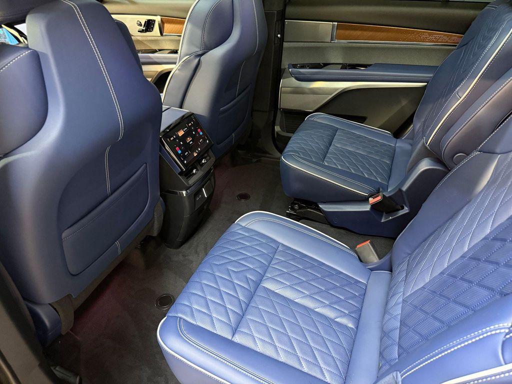 new 2026 Cadillac VISTIQ car, priced at $94,215
