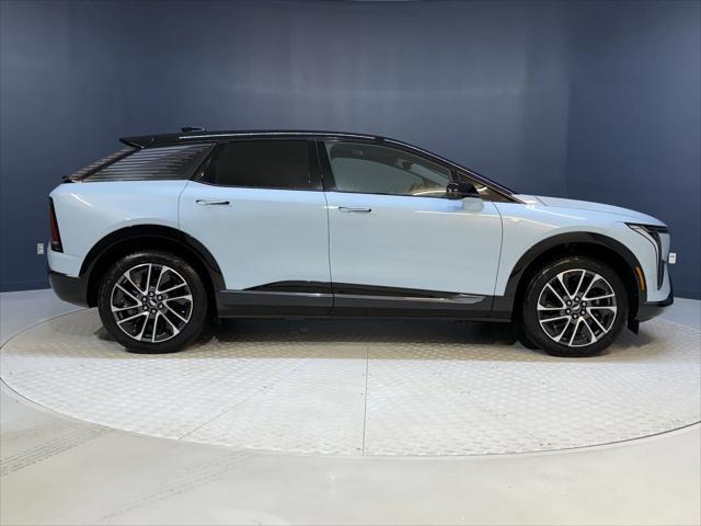 new 2025 Cadillac OPTIQ car, priced at $56,565