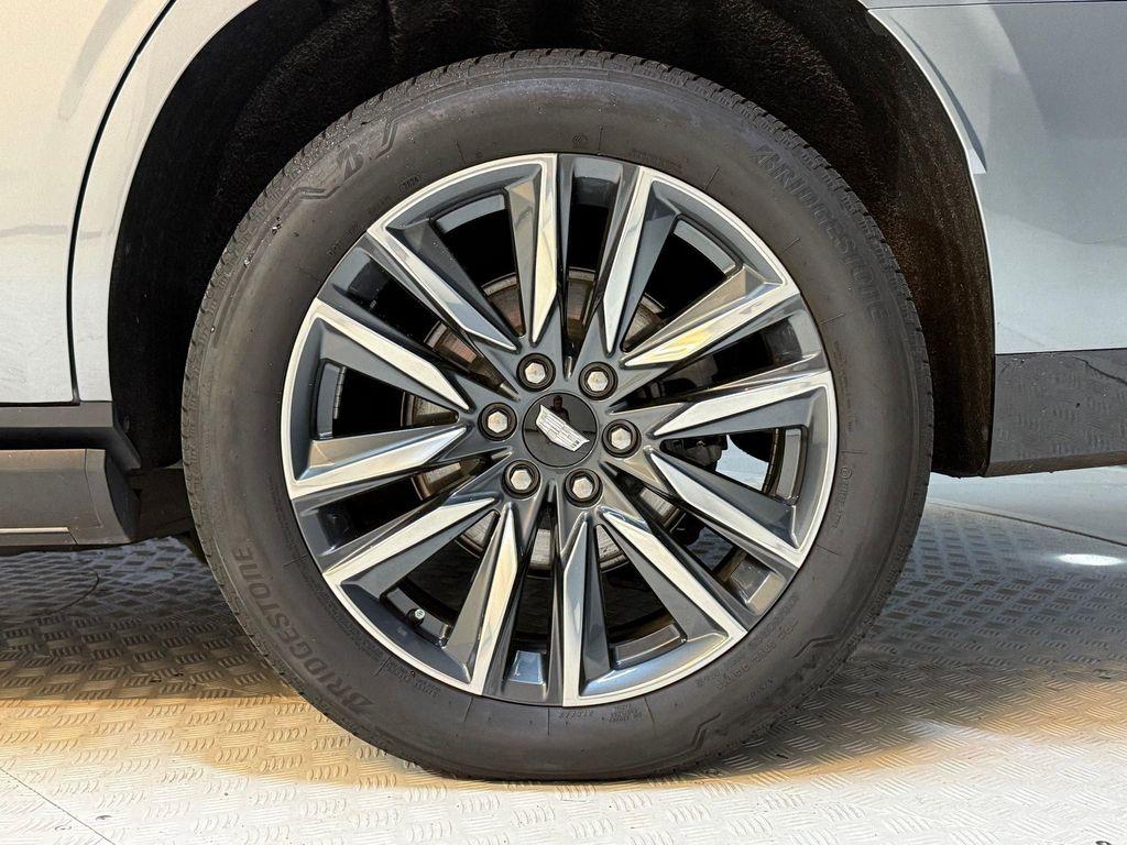 used 2022 Cadillac Escalade car, priced at $63,998