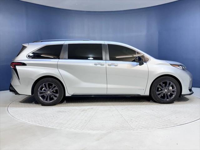 used 2021 Toyota Sienna car, priced at $37,897