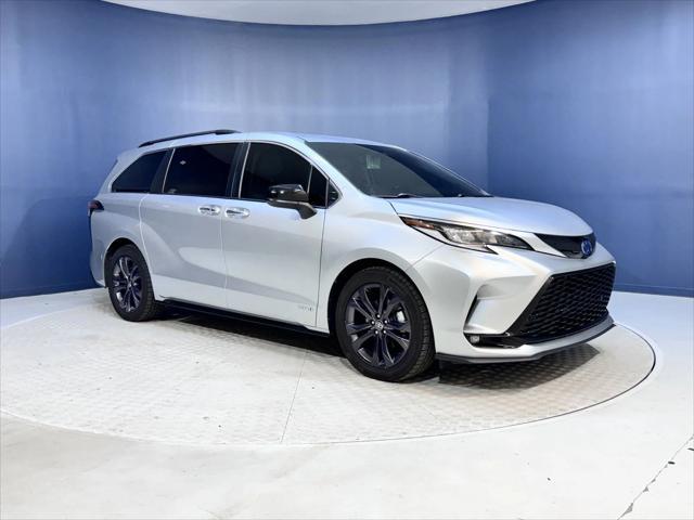 used 2021 Toyota Sienna car, priced at $37,897