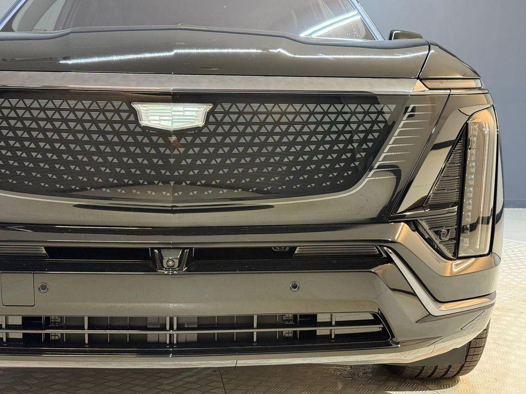 new 2026 Cadillac VISTIQ car, priced at $81,565