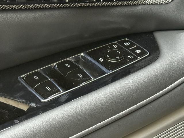 new 2025 Cadillac OPTIQ car, priced at $54,785