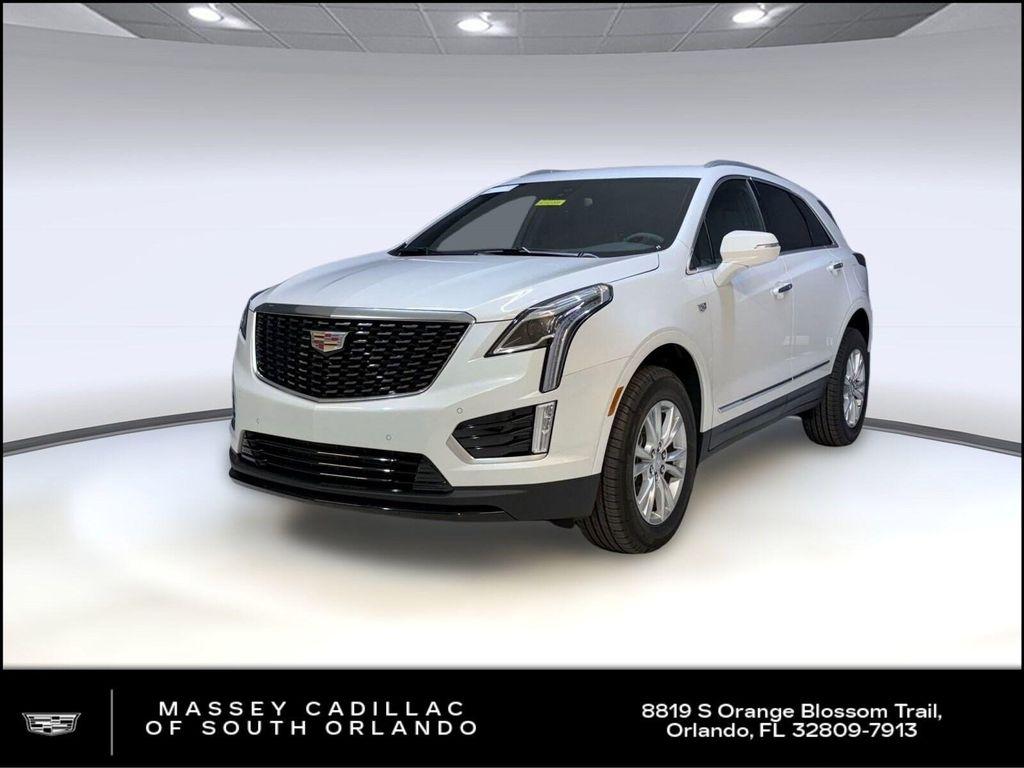 new 2025 Cadillac XT5 car, priced at $47,015