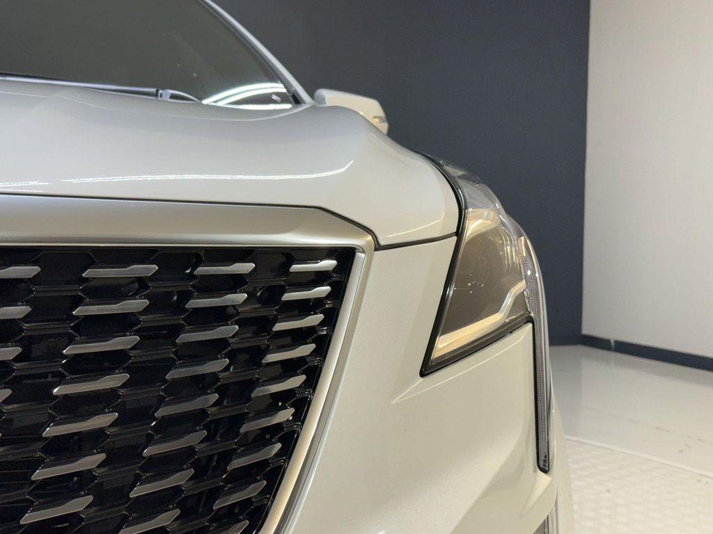new 2025 Cadillac XT5 car, priced at $47,015
