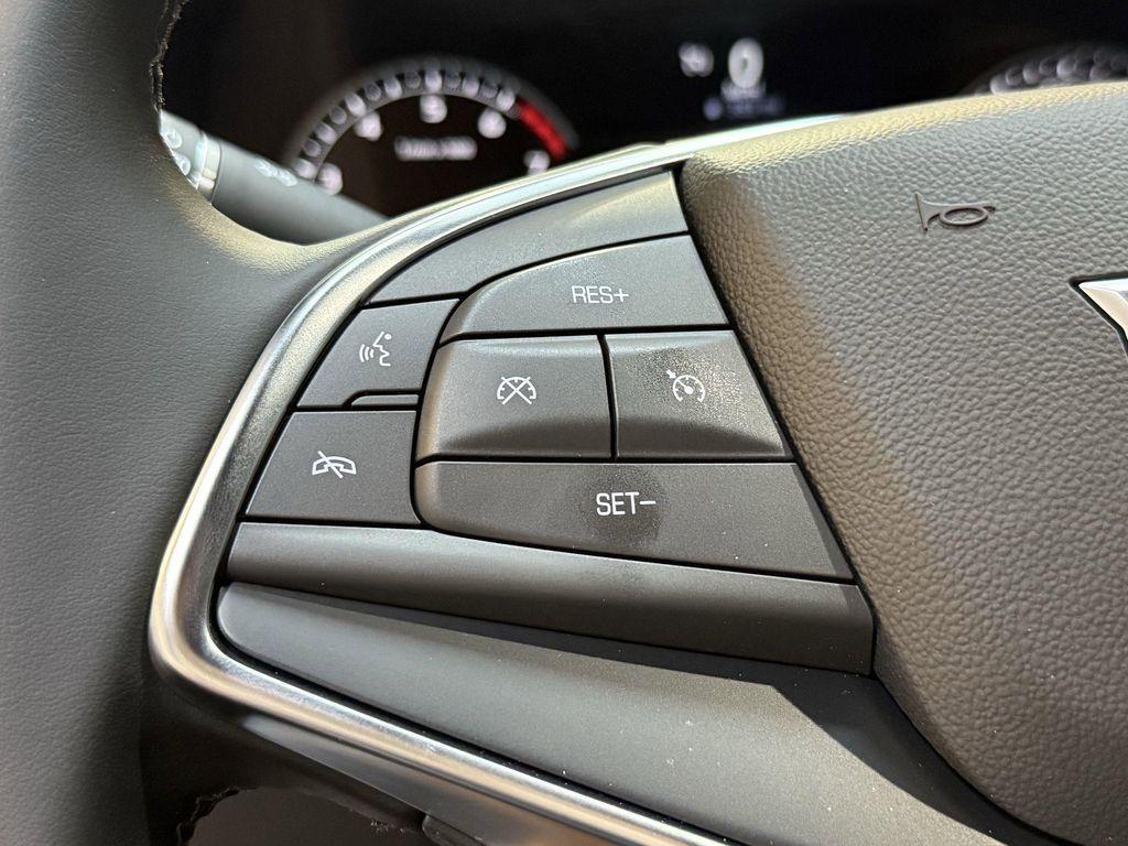 new 2025 Cadillac XT5 car, priced at $47,015