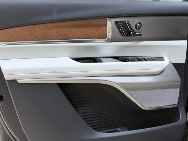 new 2026 Cadillac VISTIQ car, priced at $81,065