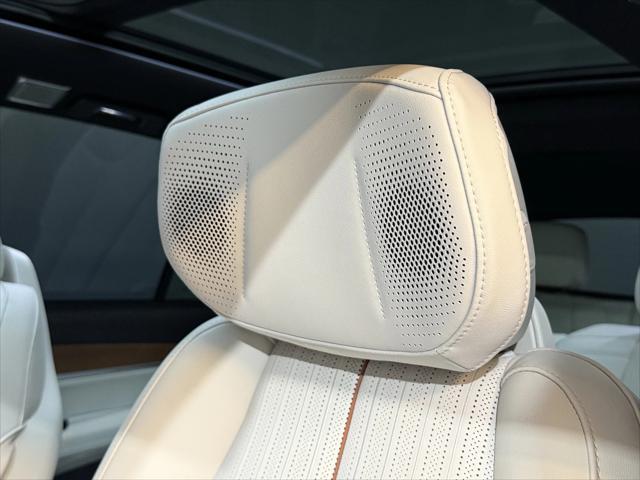 new 2026 Cadillac VISTIQ car, priced at $80,990