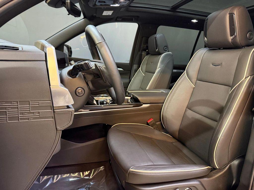 new 2025 Cadillac Escalade car, priced at $113,510