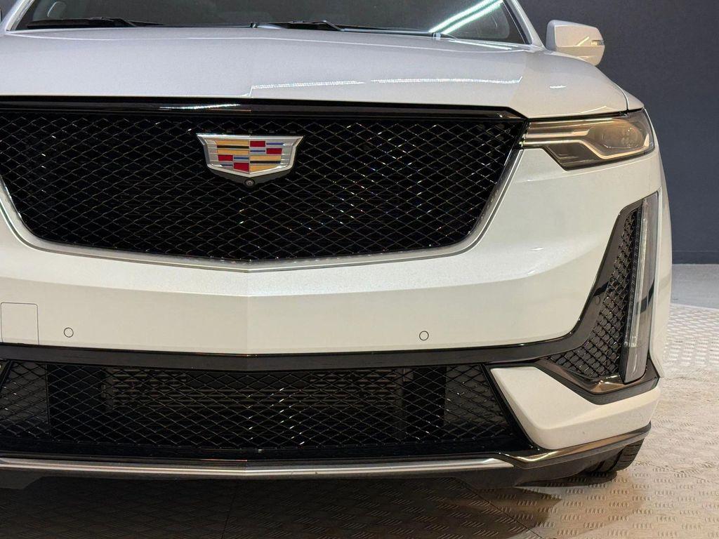 used 2024 Cadillac XT6 car, priced at $47,999