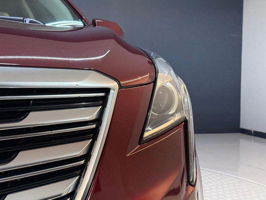 used 2017 Cadillac XT5 car, priced at $15,996