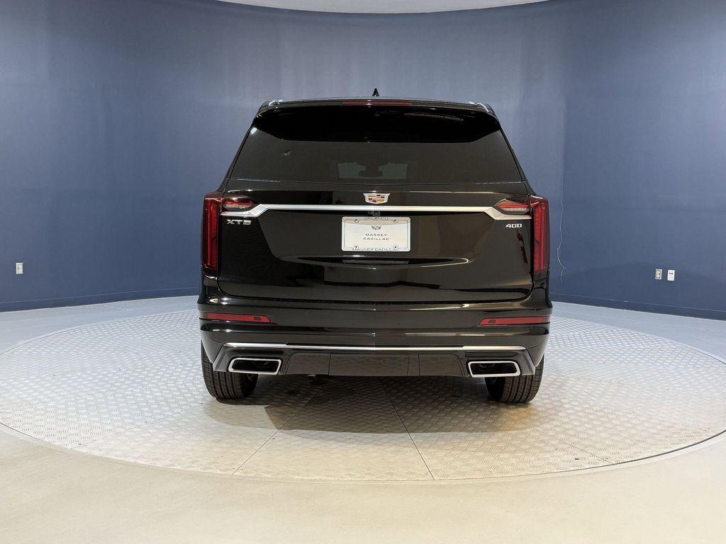 new 2025 Cadillac XT6 car, priced at $57,990