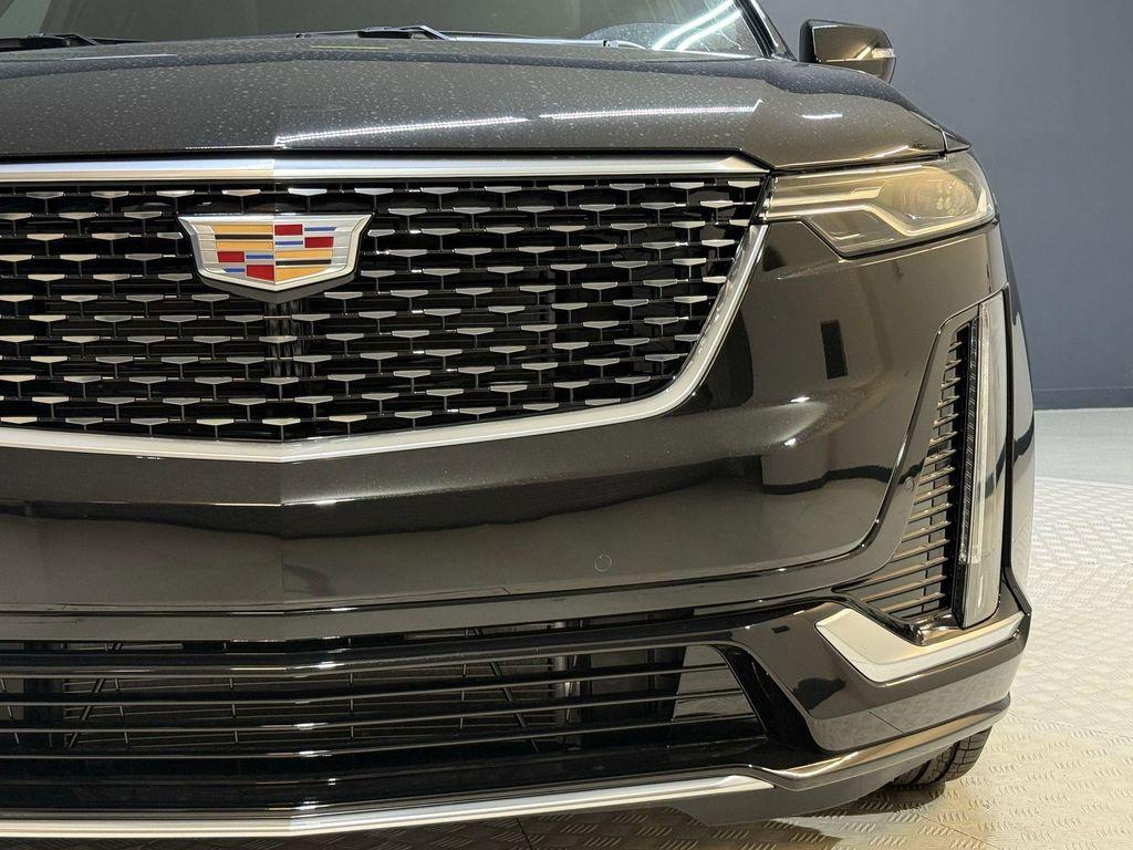 new 2025 Cadillac XT6 car, priced at $57,990