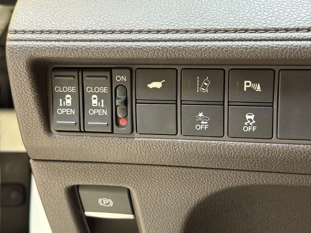 used 2018 Honda Odyssey car, priced at $21,998